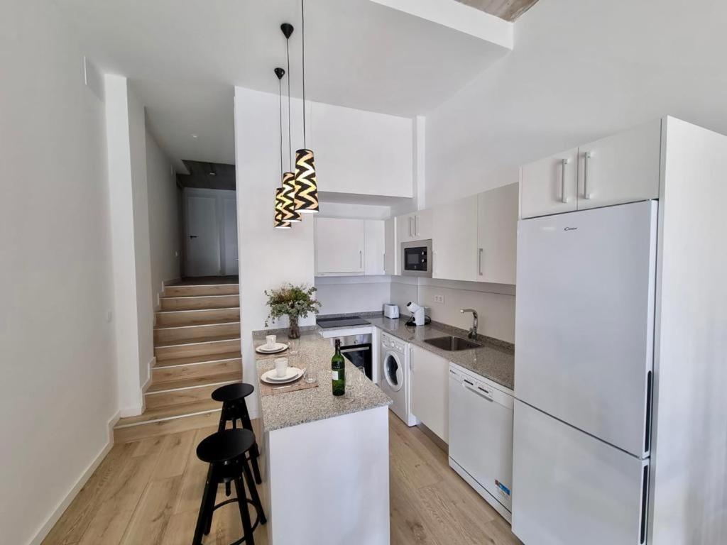 סביליה Apartamentos Rg Hospital Valme מראה חיצוני תמונה