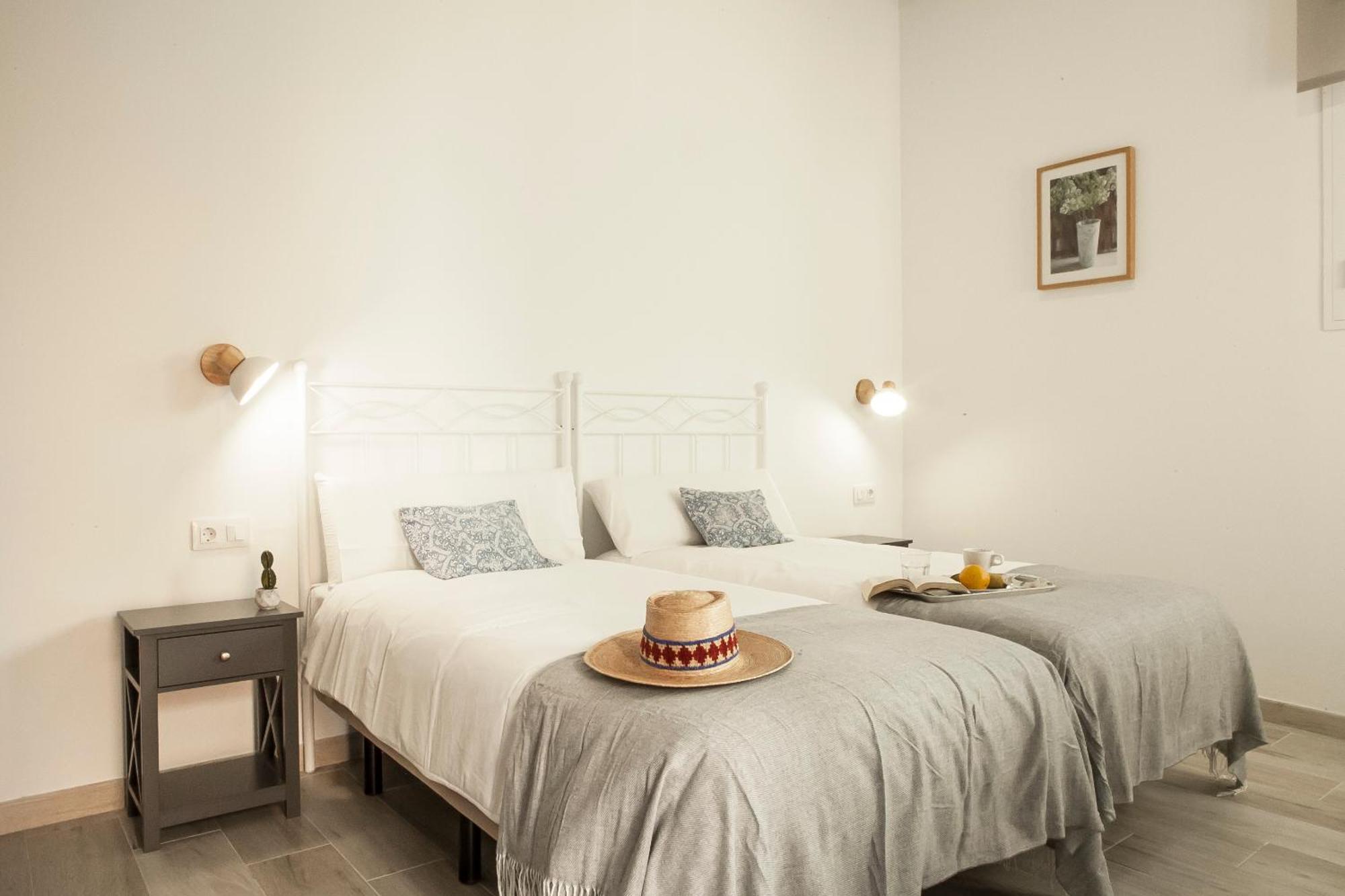 סביליה Apartamentos Rg Hospital Valme מראה חיצוני תמונה