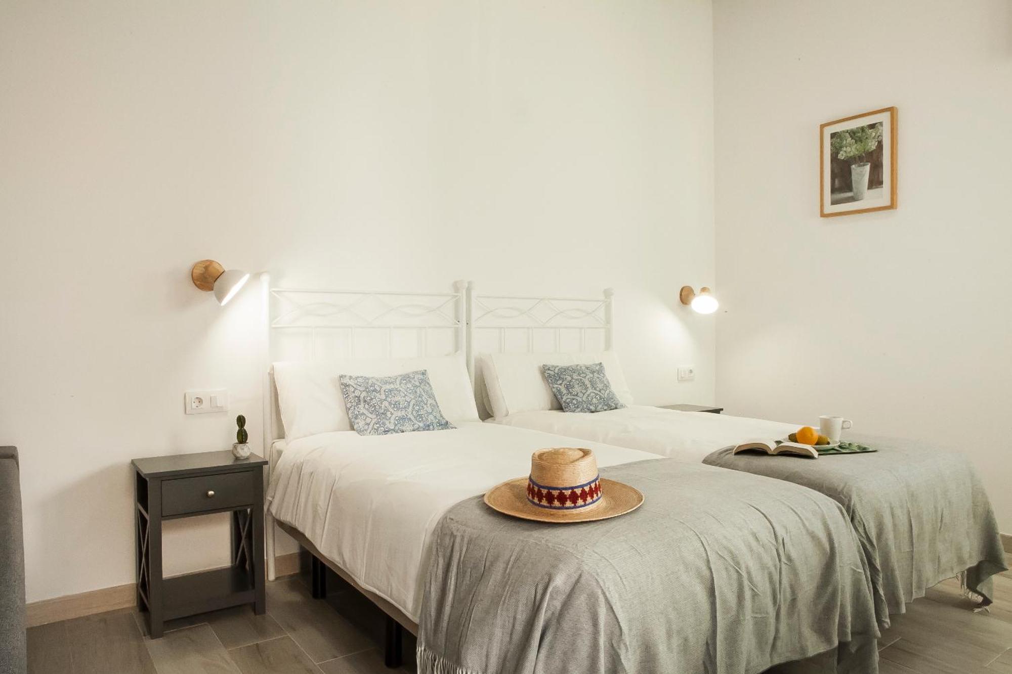 סביליה Apartamentos Rg Hospital Valme מראה חיצוני תמונה