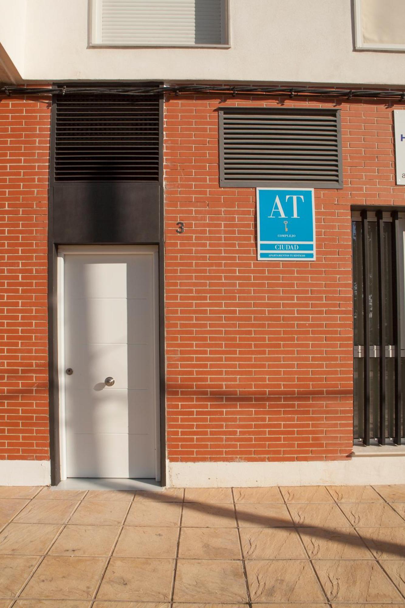 סביליה Apartamentos Rg Hospital Valme מראה חיצוני תמונה