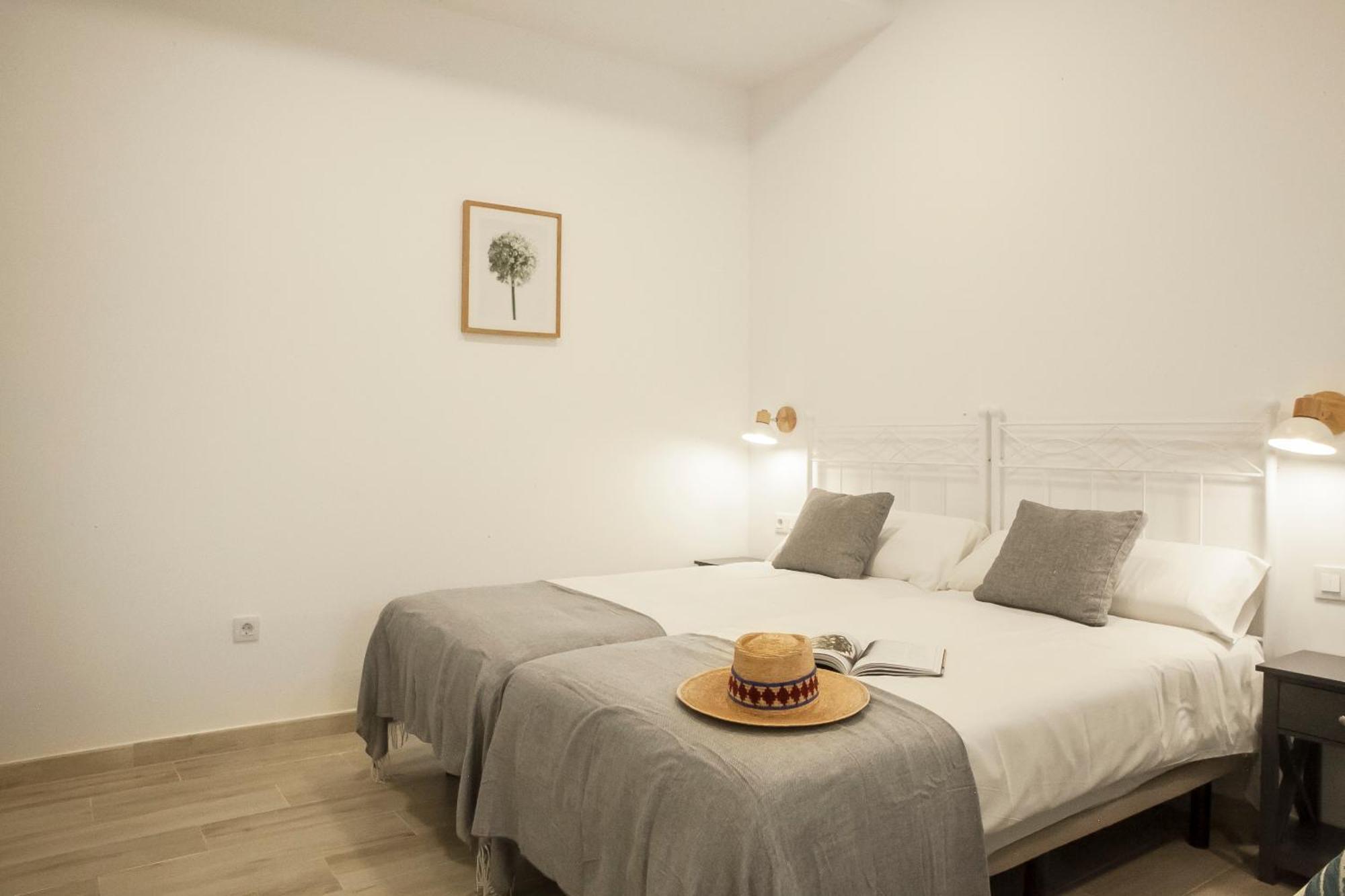 סביליה Apartamentos Rg Hospital Valme מראה חיצוני תמונה