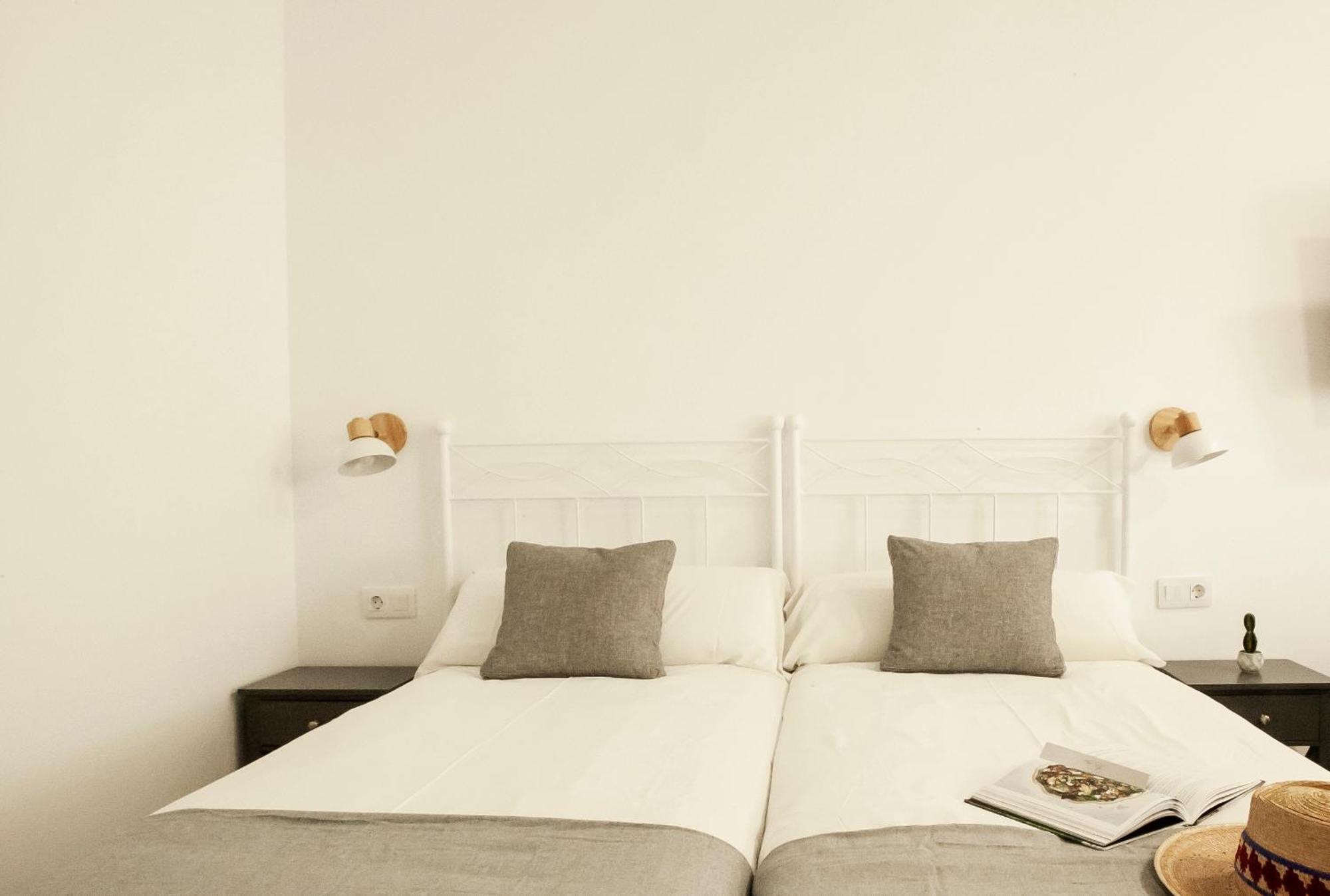 סביליה Apartamentos Rg Hospital Valme מראה חיצוני תמונה