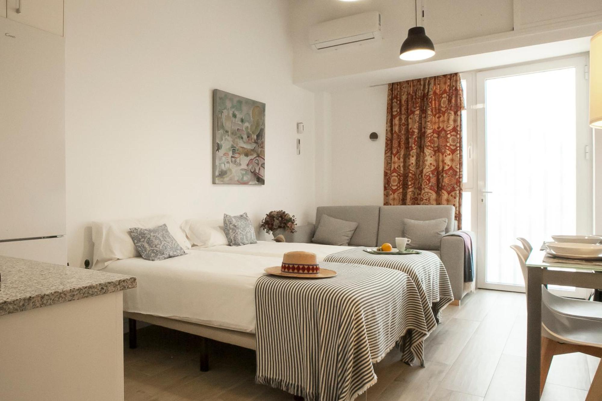 סביליה Apartamentos Rg Hospital Valme מראה חיצוני תמונה