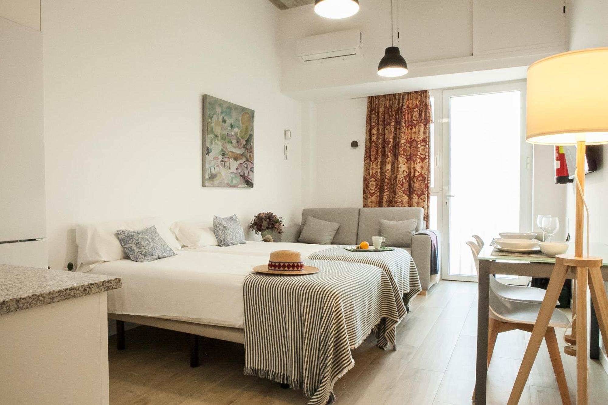 סביליה Apartamentos Rg Hospital Valme מראה חיצוני תמונה